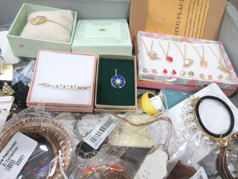 Fashion Jewelry (New) Mystery Box