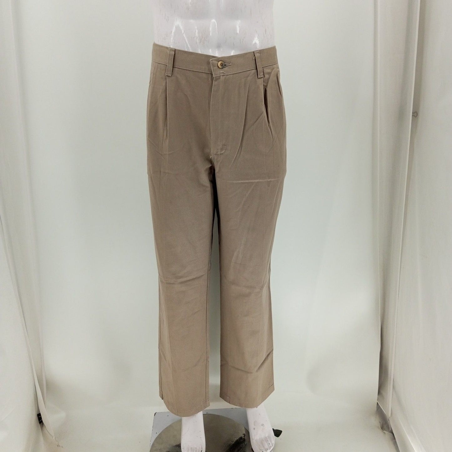Desiel, Levis, Dockers, etc Pants Box 30 Count