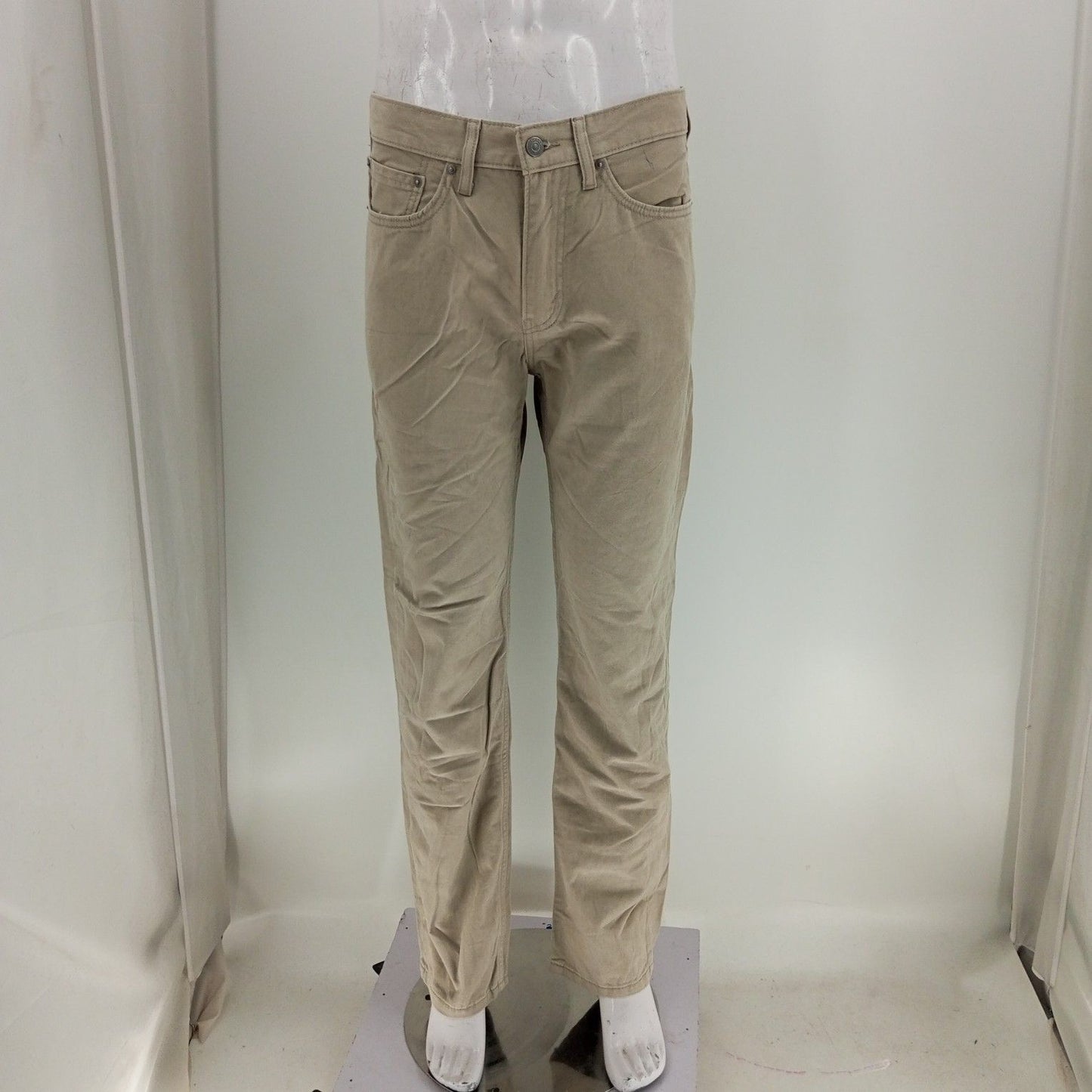 Desiel, Levis, Dockers, etc Pants Box 30 Count