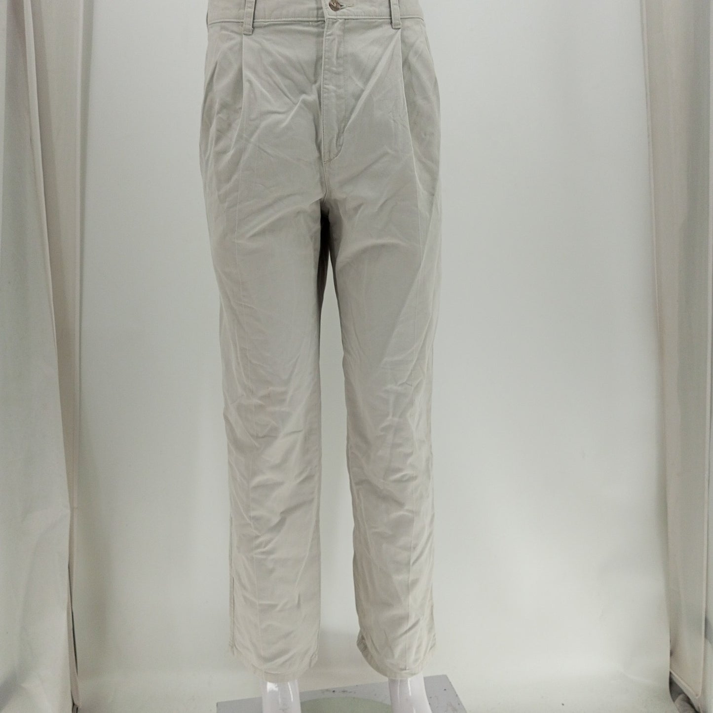 Desiel, Levis, Dockers, etc Pants Box 30 Count