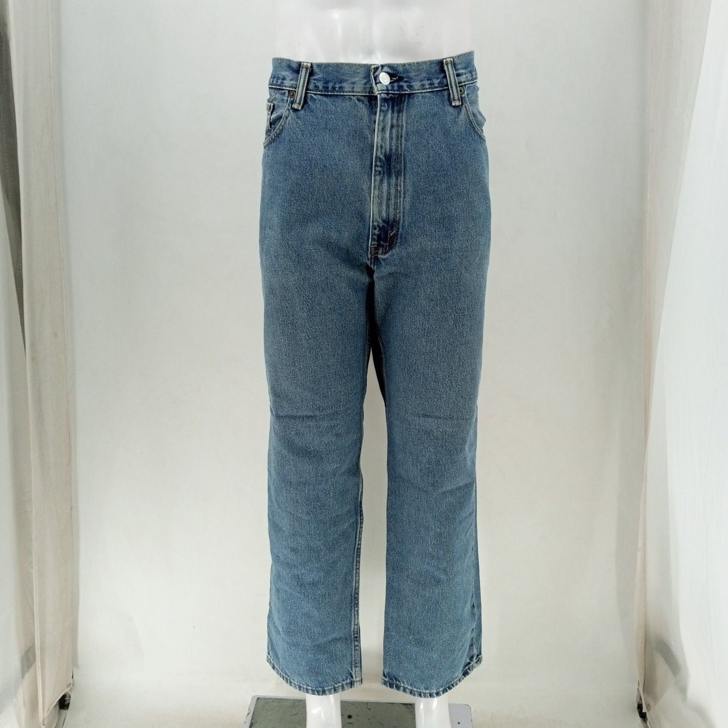 Levis Jeans  24-30 Count Box