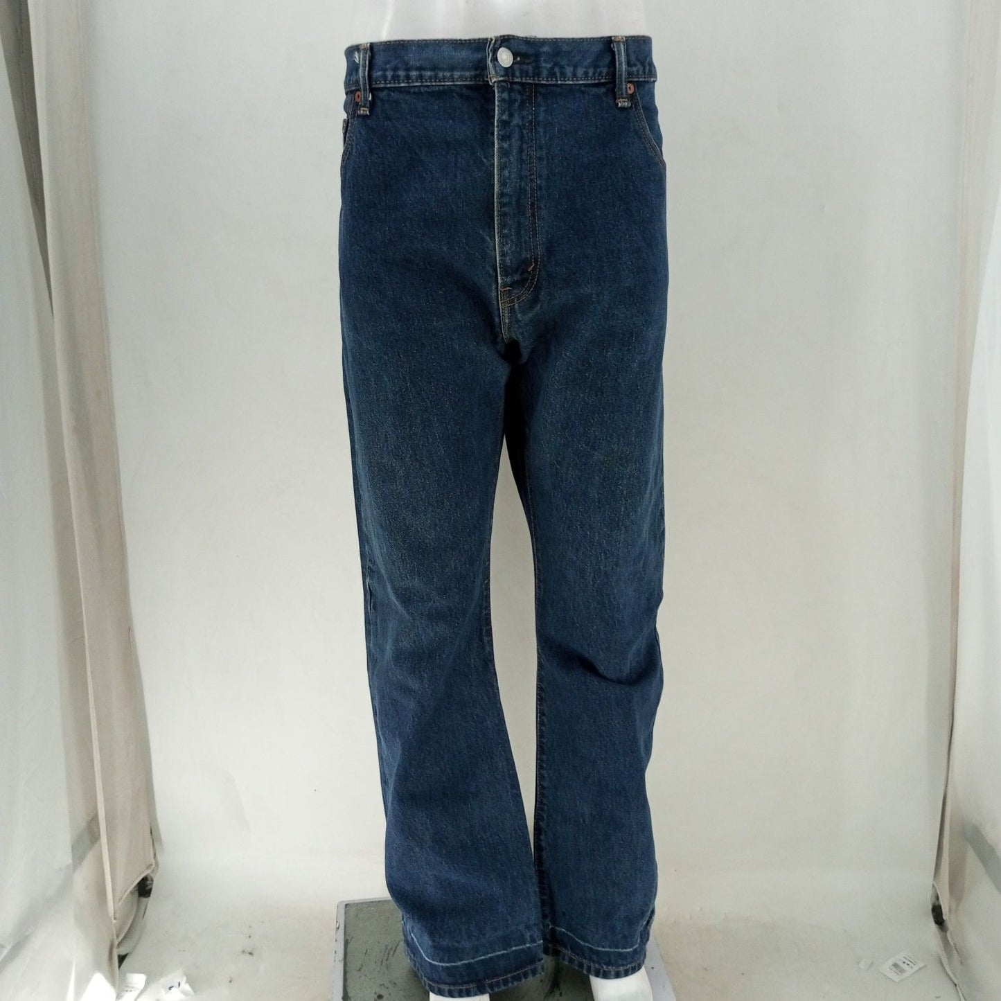 Levis Jeans  24-30 Count Box