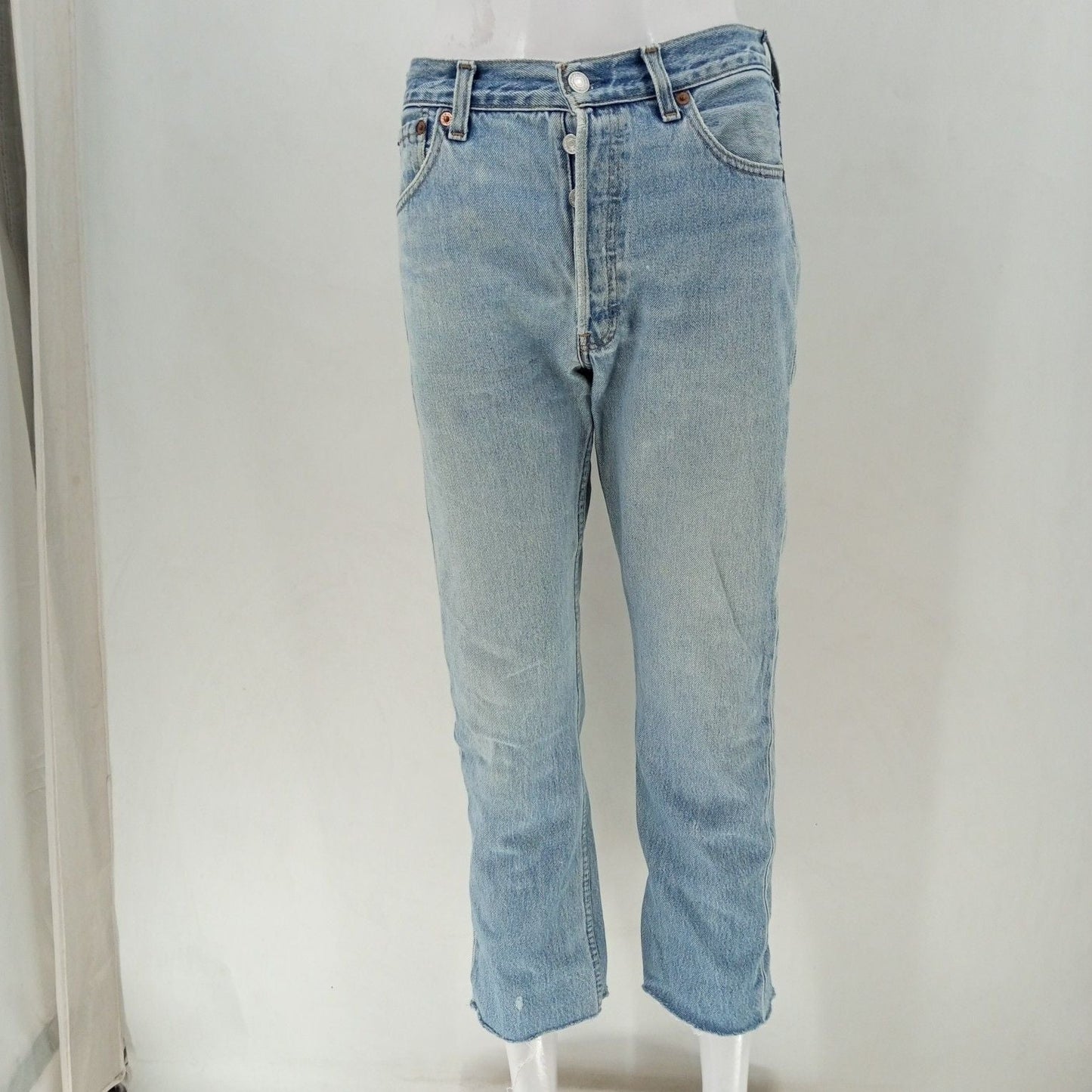 Levis Jeans  24-30 Count Box