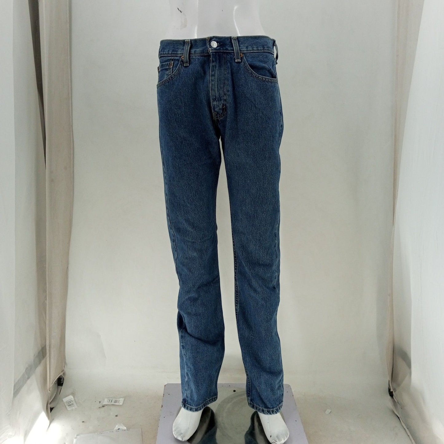 Levis Jeans  24-30 Count Box