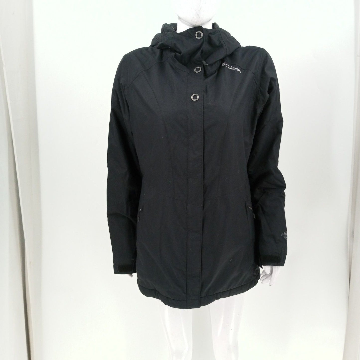 North Face and/or Columbia Box 33 Count