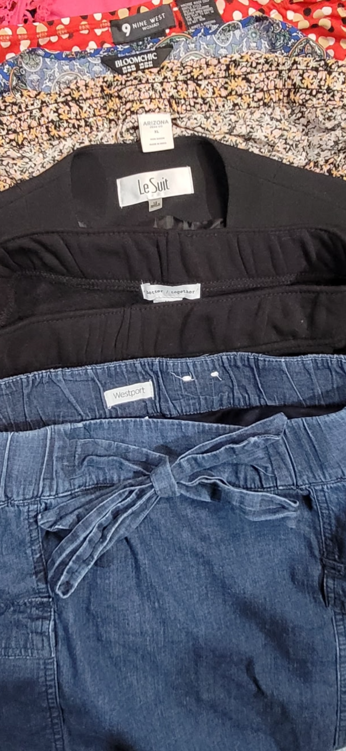 Adult Apparel Mixed Brands Bundle – 12 Pieces