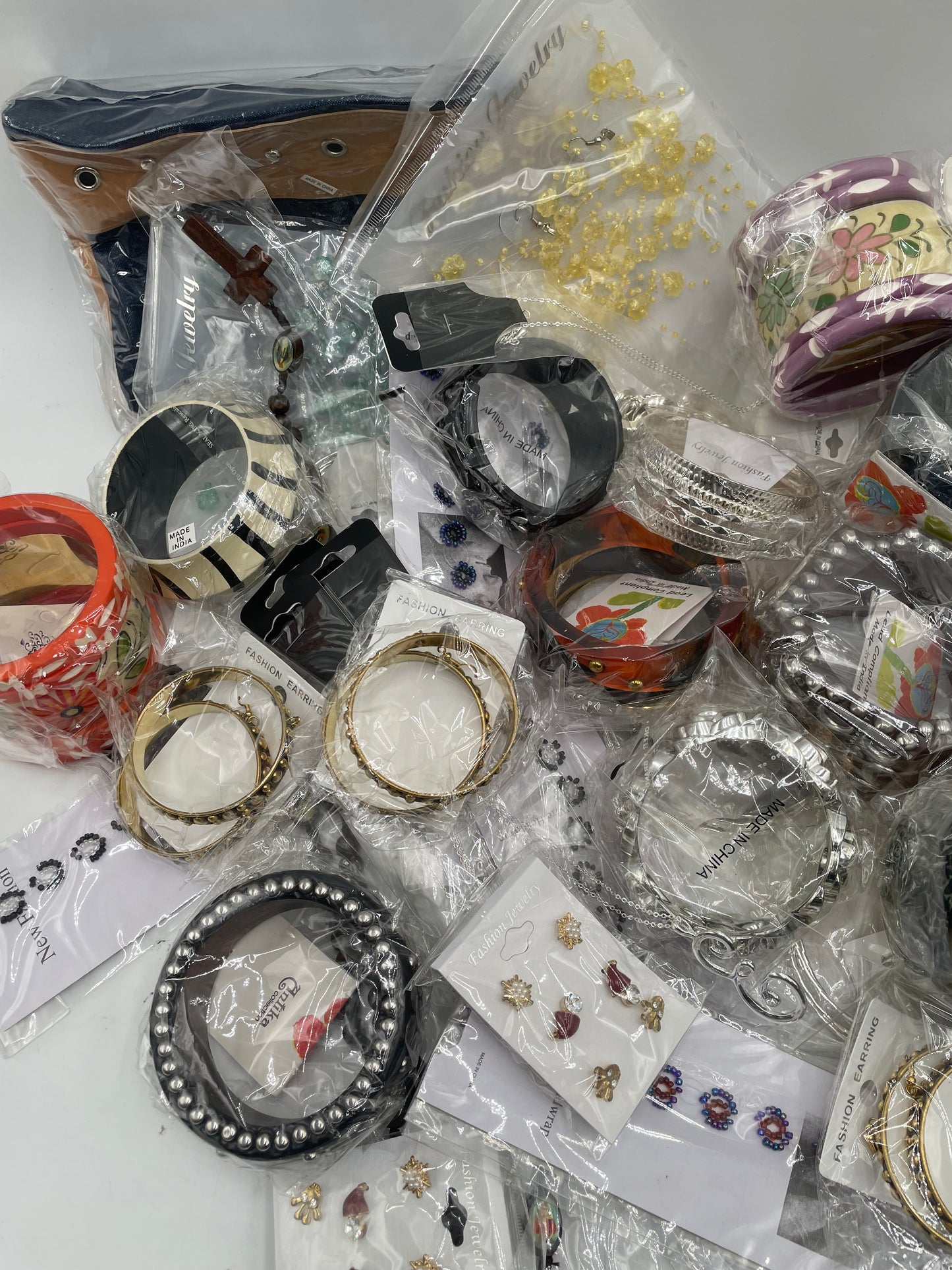 Signature Mystery Bangle Box