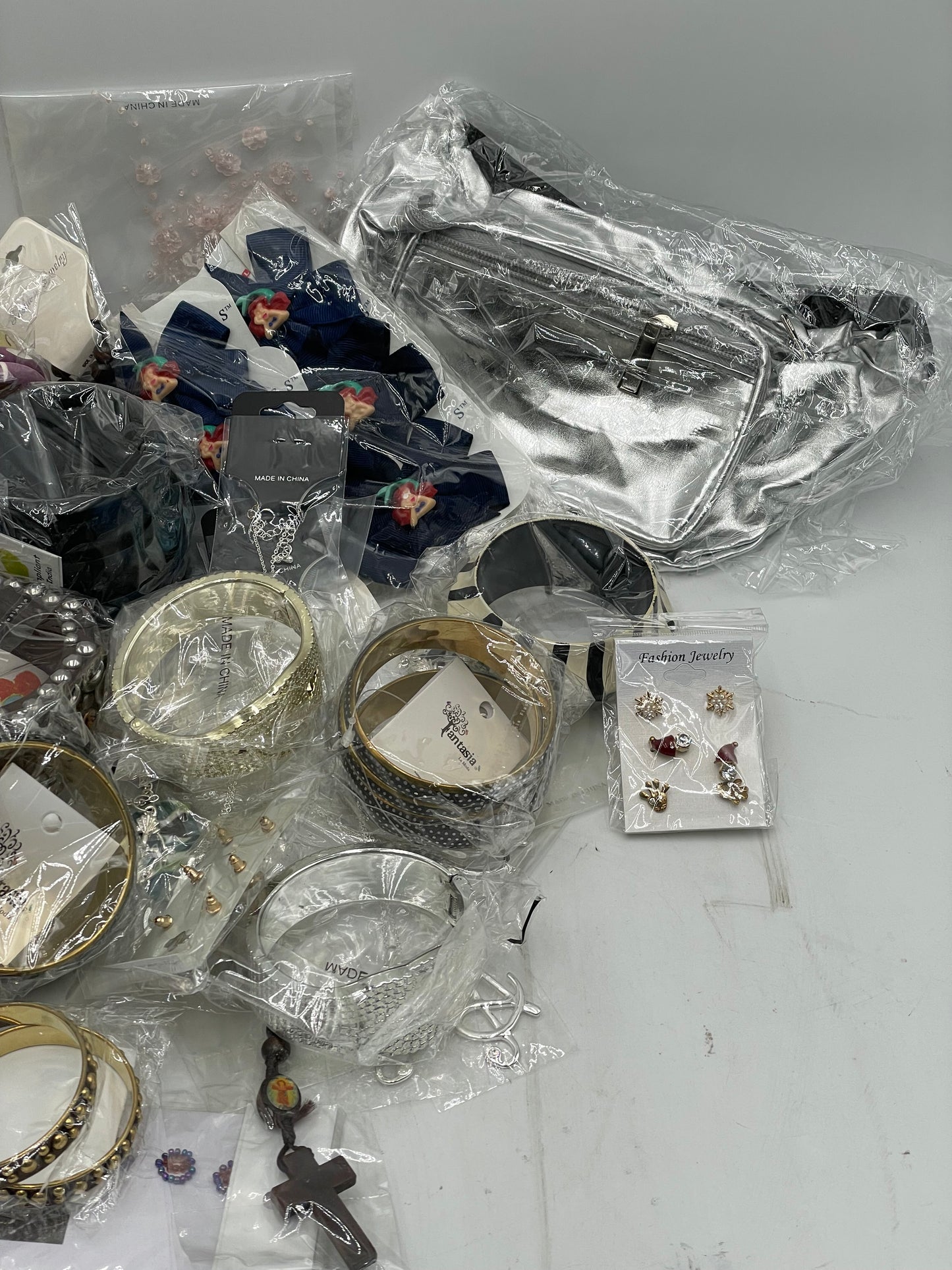 Signature Mystery Bangle Box