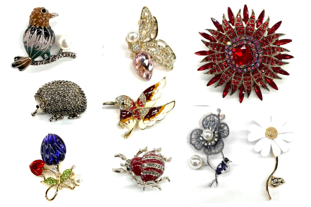 Brooches Gorgeous! Over 100 Different Styles